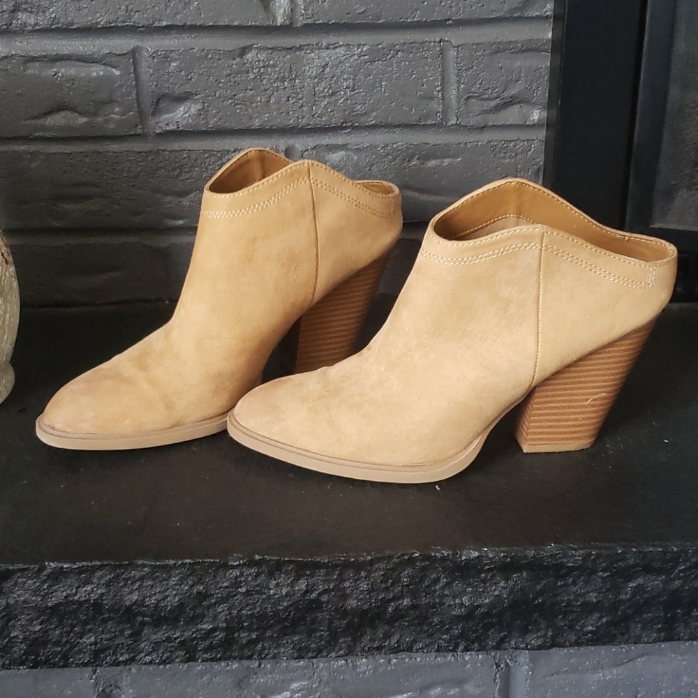 Dolce Vita Vegan Faux Suede Mule